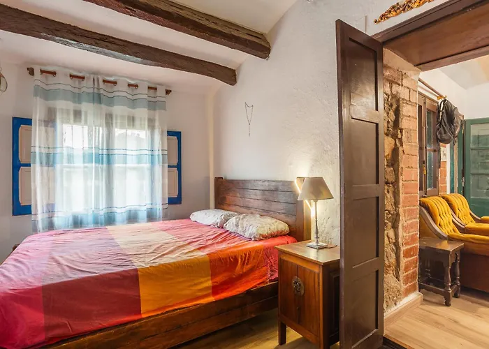 Masia Garriga, Casa Quimet بيت للعطل خيرونا